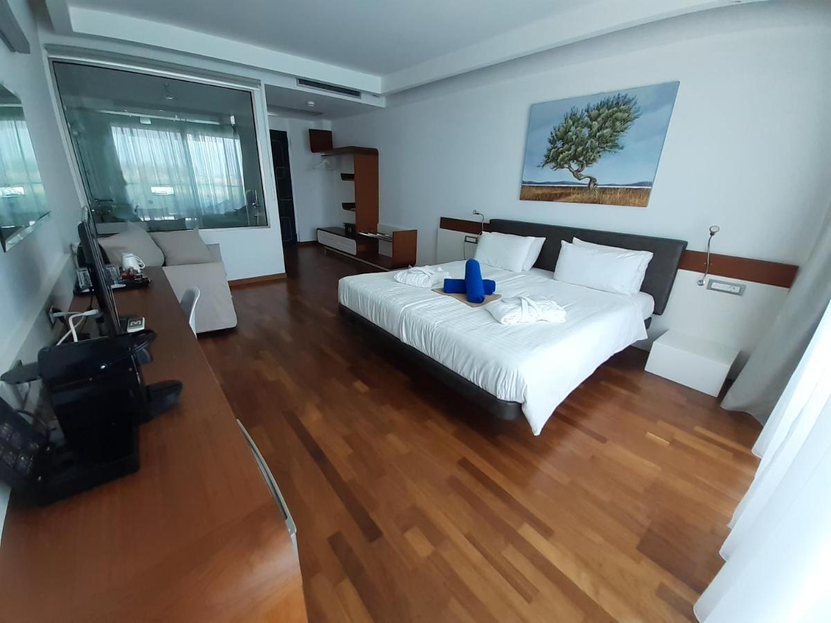 Buca Beachclub Resort (Adults Only) Messíni Extérieur photo
